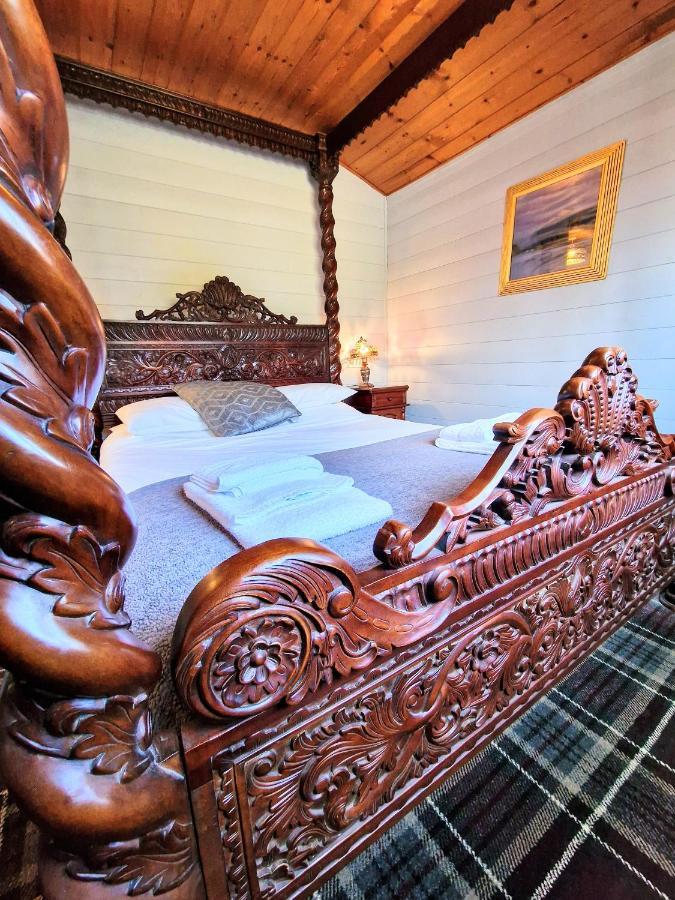 Magpie 2 Hot Tub Huntersmoon-Warminster-Longleat-Wiltshire Villa Buitenkant foto